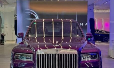 2022 Exotic Rolls Royce Cullian – Purple